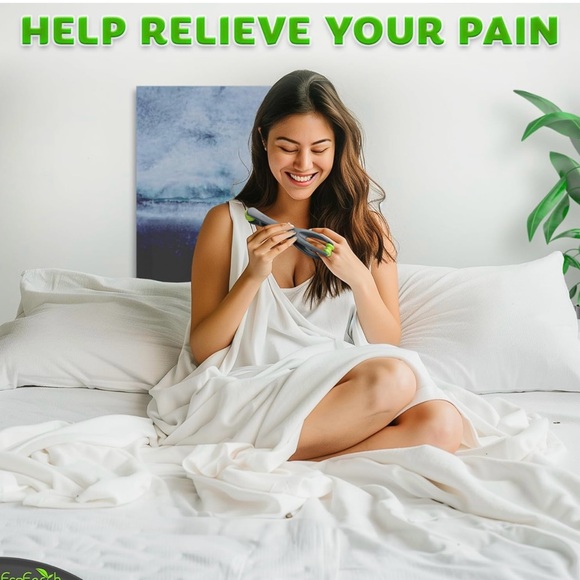 Gaiam Finger Massager Dual-Sided Hand Massage Roller Tool for Circulation, Stres - Picture 4 of 16